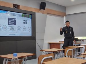 Penguatan Kompetensi Menulis Akademik dan Publikasi Digital Serdik Sespimmen.
