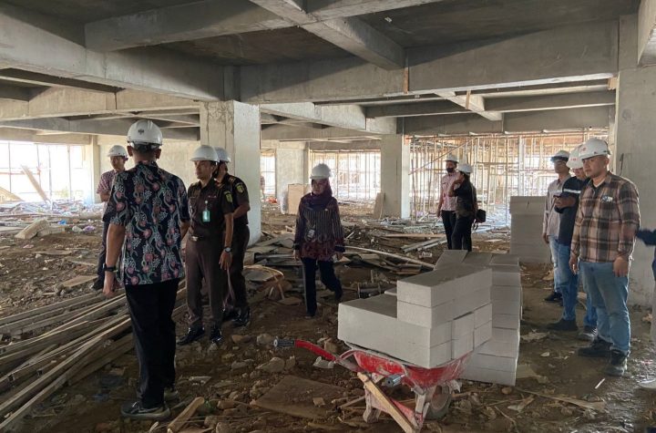GEDUNG SEHAT